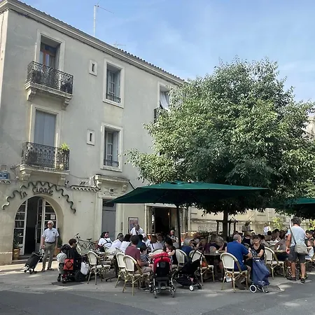 P3, 2 Bedrooms, Quiet, Center